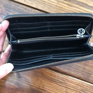 Tory Burch Bags - Tory Burch Black Wallet. VERY WORN Tory Burch Bags - Tory Burch Black Wallet. VERY WORN